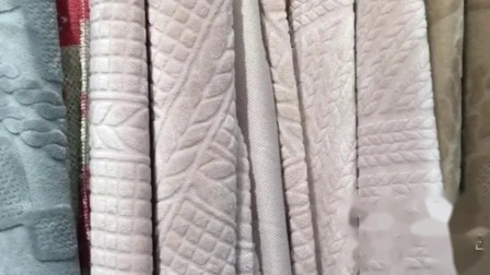 Coperta in pile di flanella Coperta burnout lavorata a maglia a trecce con nappa a mano